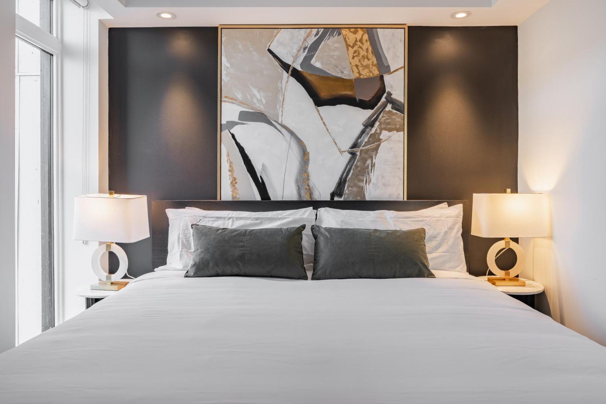 Westview Luxury Suites ออตตาวา ภายนอก รูปภาพ